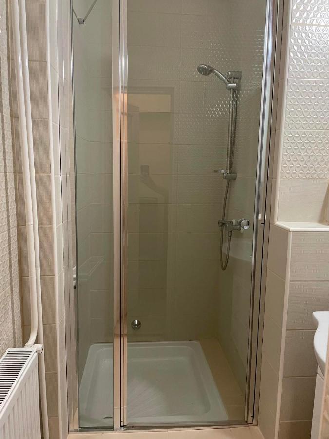 Adam Apartman Hajdúszoboszló Exterior foto
