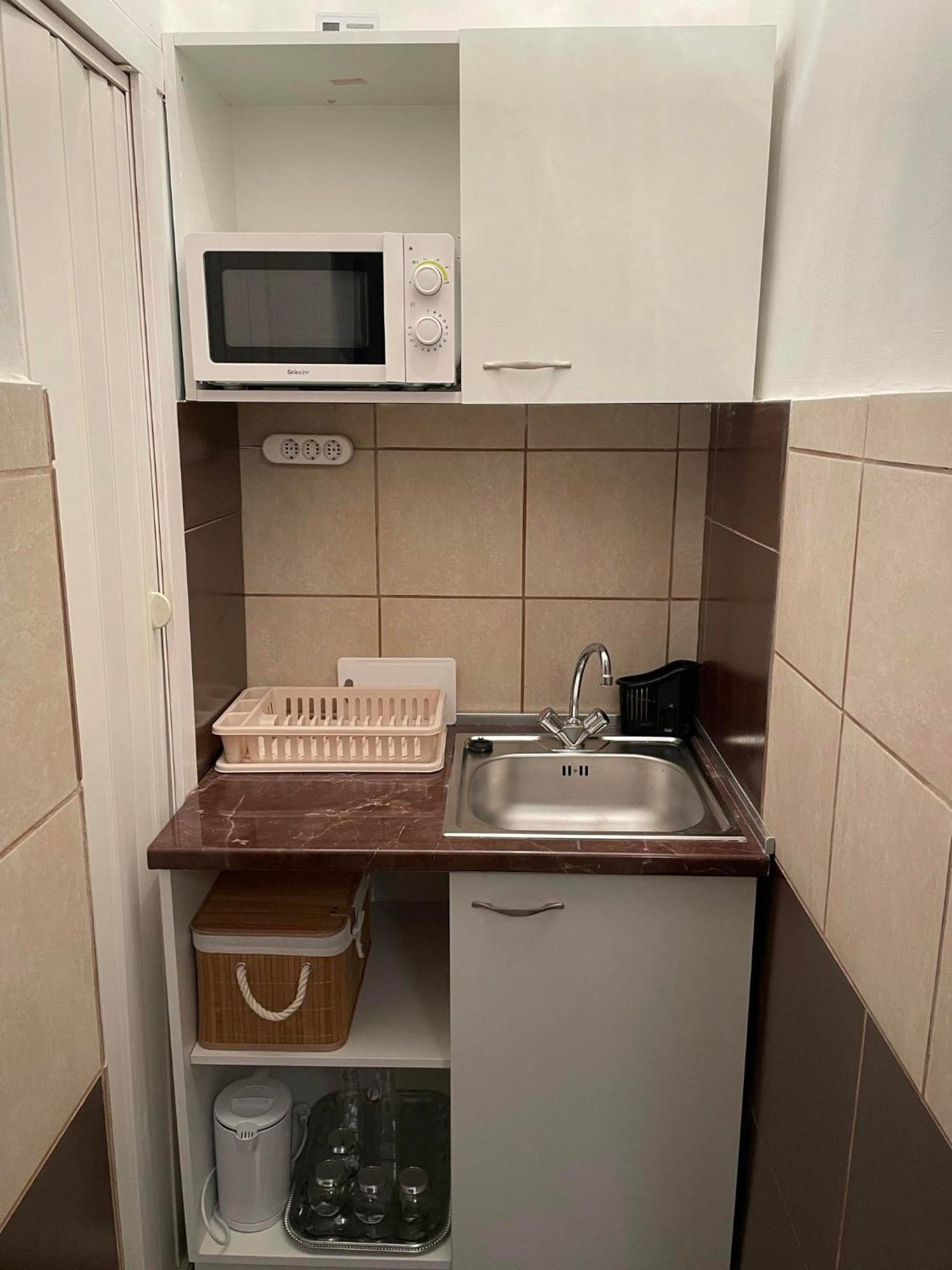 Adam Apartman Hajdúszoboszló Exterior foto